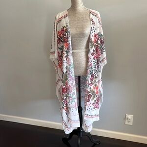 Boho shrug in a floral print One Size